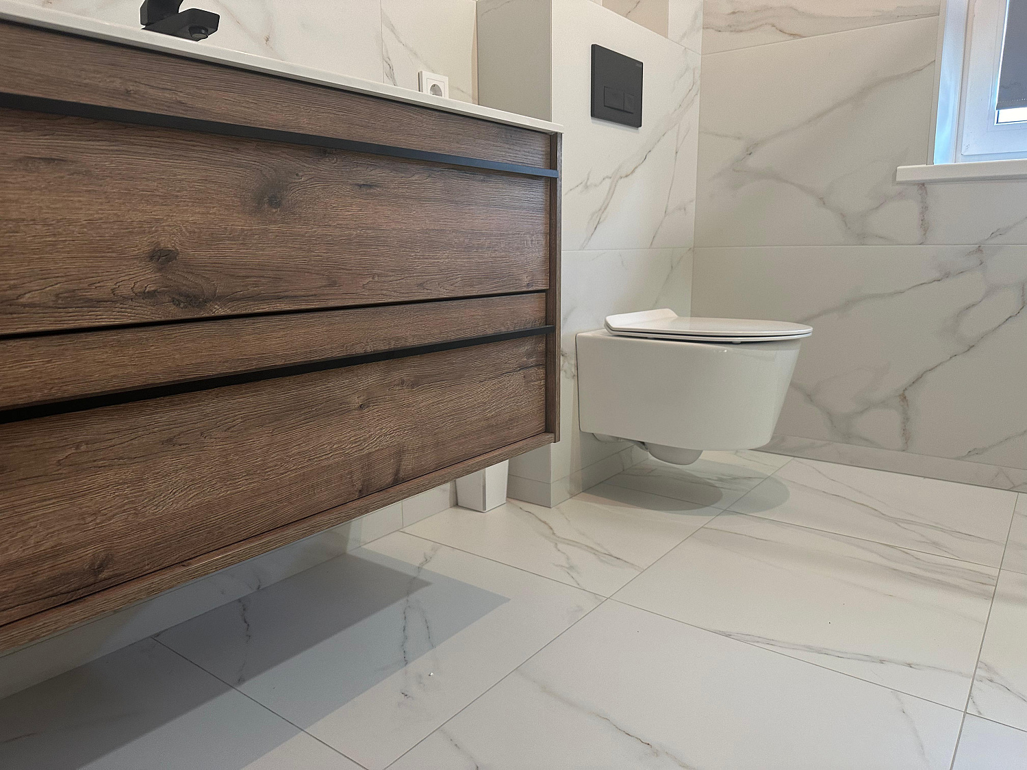 Александр Васильев